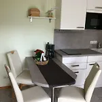 Bei Petrus Unterm Dach *