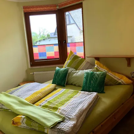 Bei Petrus Unterm Dach 公寓 青斯特