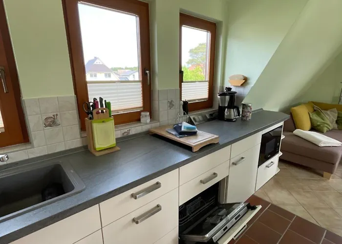 Bei Petrus Unterm Dach 青斯特