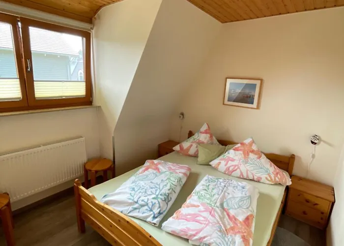 Bei Petrus Unterm Dach 公寓 *